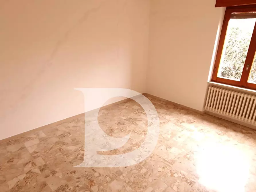 Immagine 7 di Appartamento in vendita  in Piazza Garibaldi a Loreto Aprutino