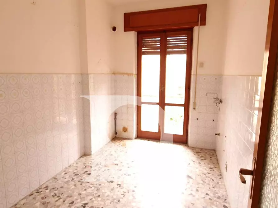 Immagine 14 di Appartamento in vendita  in Piazza Garibaldi a Loreto Aprutino