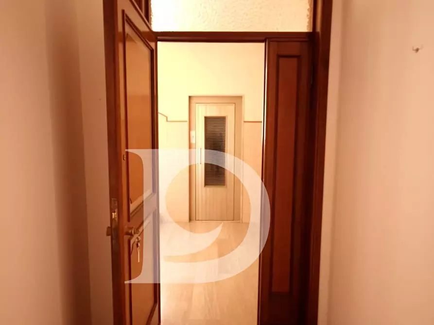 Immagine 17 di Appartamento in vendita  in Piazza Garibaldi a Loreto Aprutino