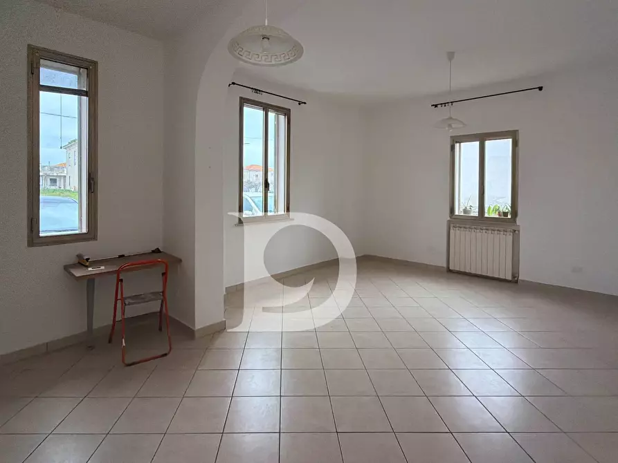 Immagine 46 di Villa in vendita  in CONTRADA CERRETO a Ari