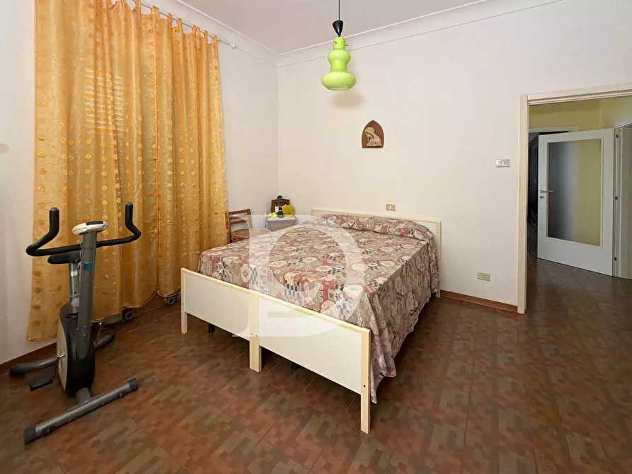 Immagine 53 di Villa in vendita  in CONTRADA CERRETO a Ari