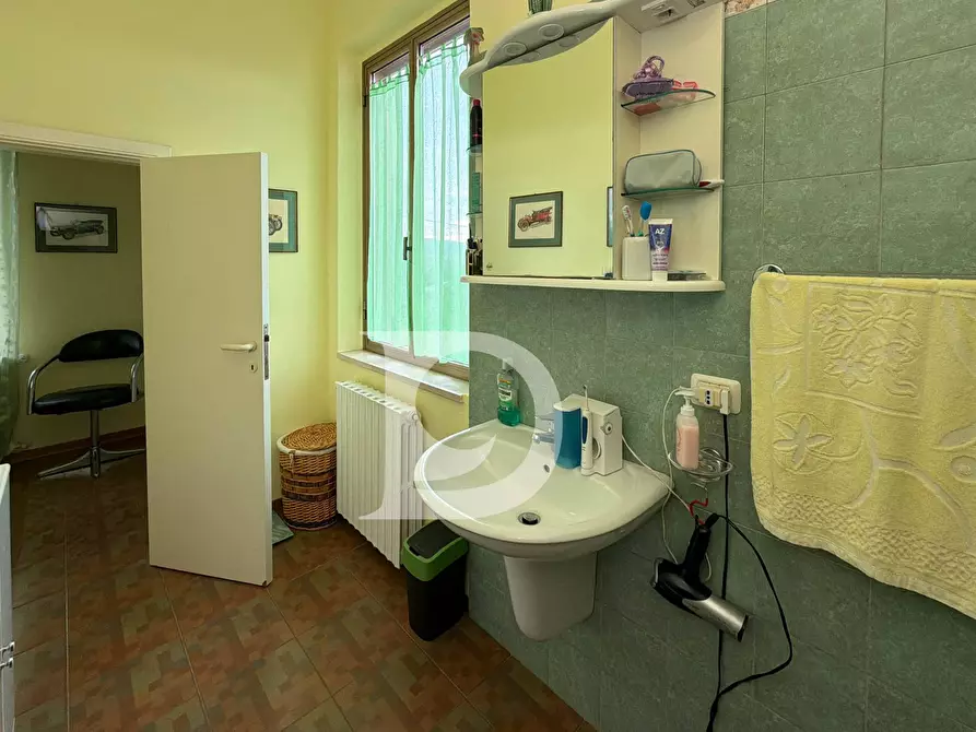 Immagine 58 di Villa in vendita  in CONTRADA CERRETO a Ari