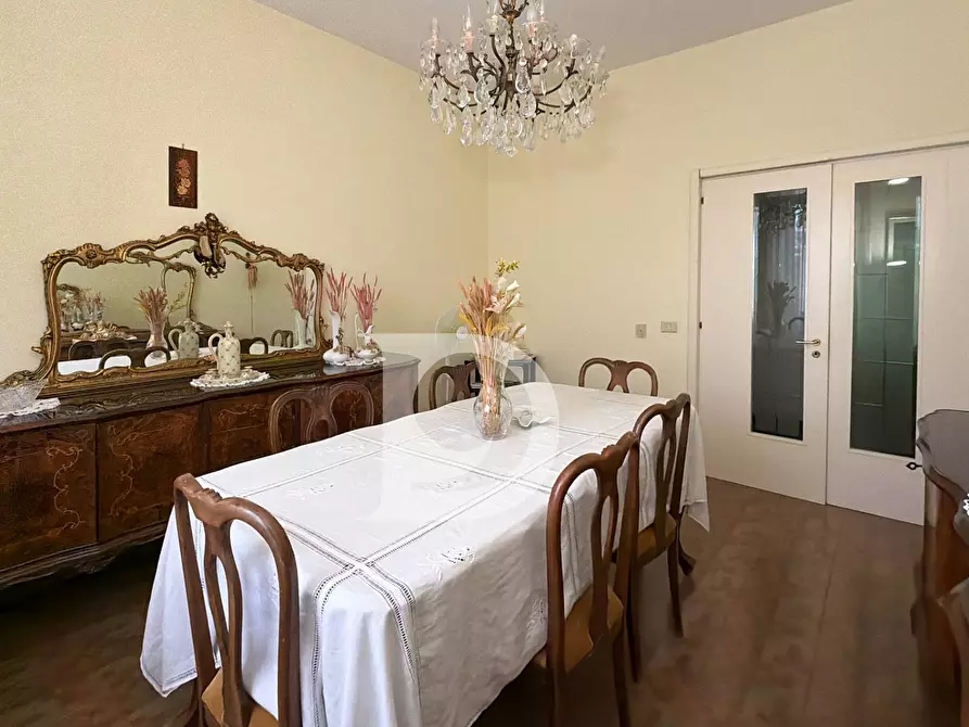 Immagine 78 di Villa in vendita  in CONTRADA CERRETO a Ari