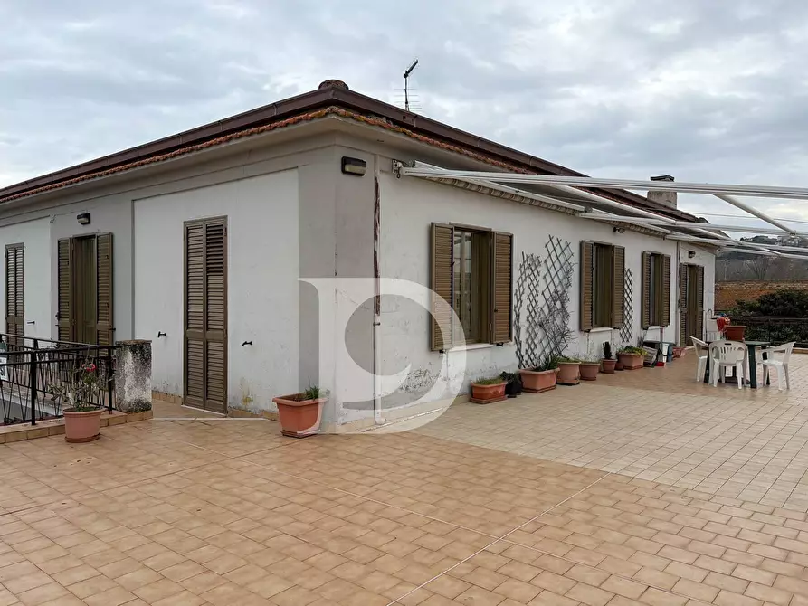 Immagine 97 di Villa in vendita  in CONTRADA CERRETO a Ari