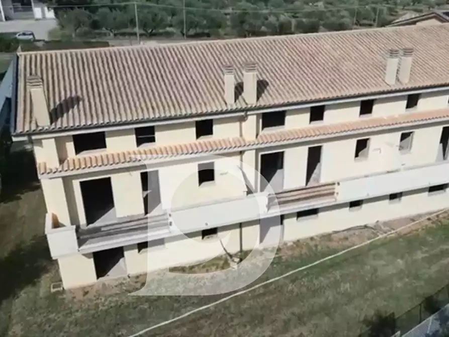 Immagine 8 di Rustico / casale in vendita  in Viale dei Pini a Brittoli