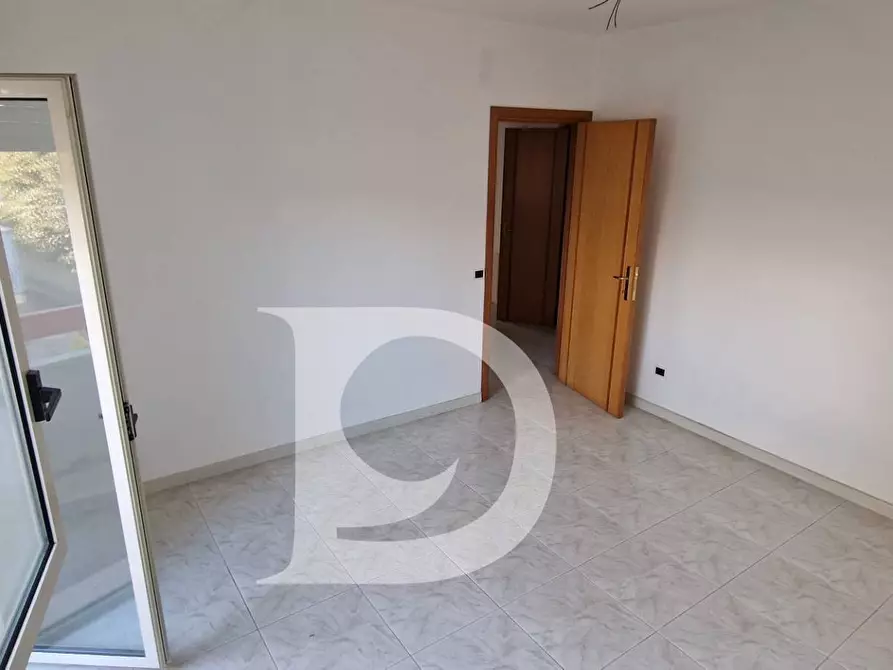 Immagine 6 di Appartamento in vendita  in Via Luigia Chiola a Loreto Aprutino