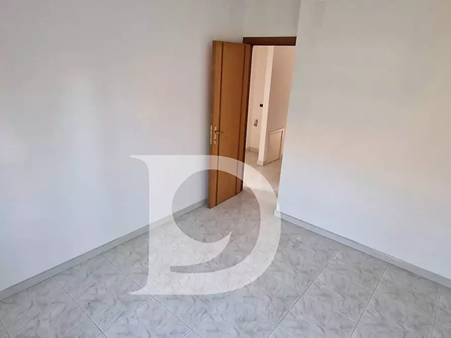 Immagine 7 di Appartamento in vendita  in Via Luigia Chiola a Loreto Aprutino