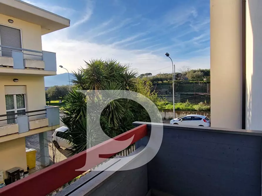 Immagine 19 di Appartamento in vendita  in Via Luigia Chiola a Loreto Aprutino