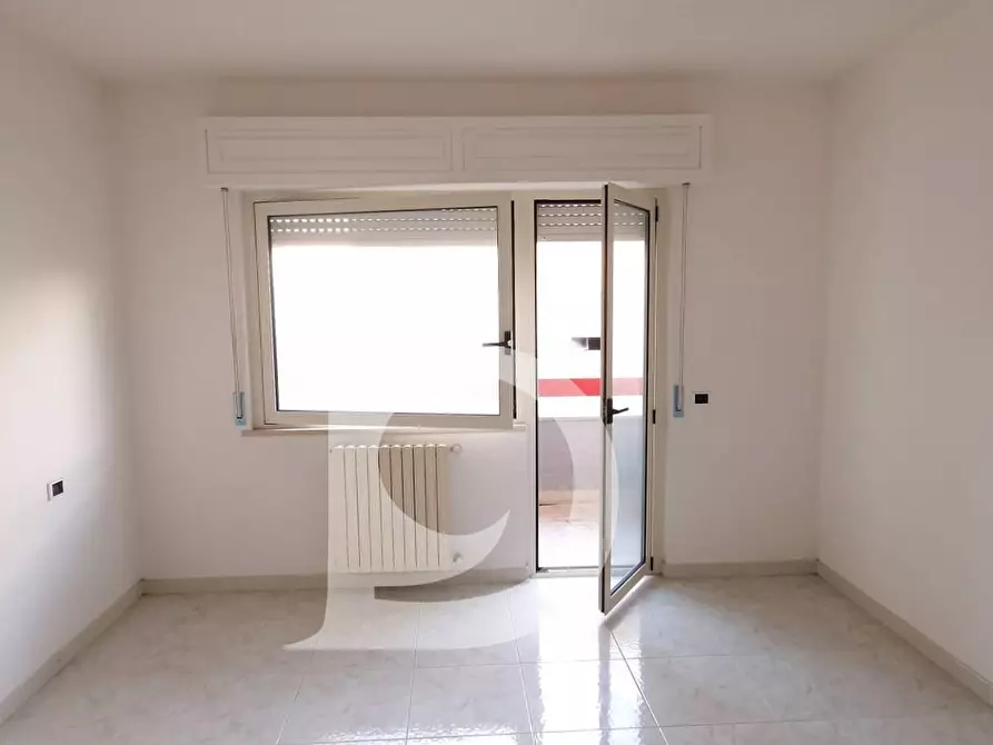 Immagine 10 di Appartamento in vendita  in Via Luigia Chiola a Loreto Aprutino