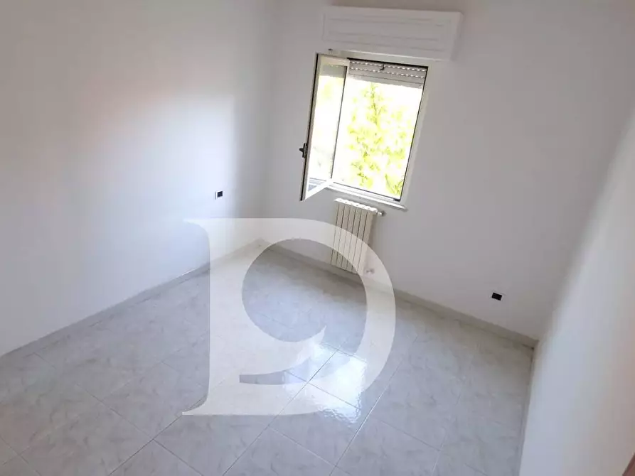 Immagine 11 di Appartamento in vendita  in Via Luigia Chiola a Loreto Aprutino