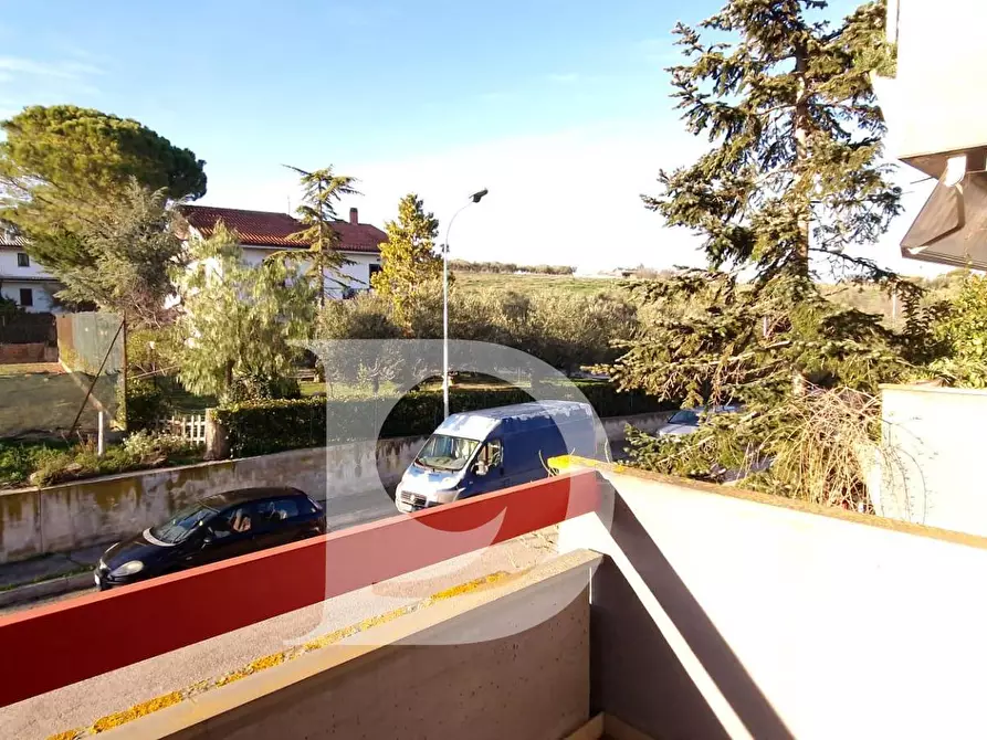 Immagine 16 di Appartamento in vendita  in Via Luigia Chiola a Loreto Aprutino