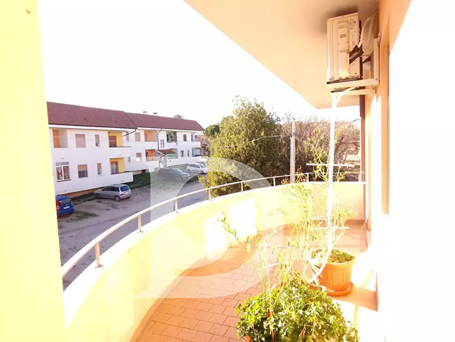 Immagine 16 di Casa semindipendente in vendita  in Via Marino di Resta a Loreto Aprutino