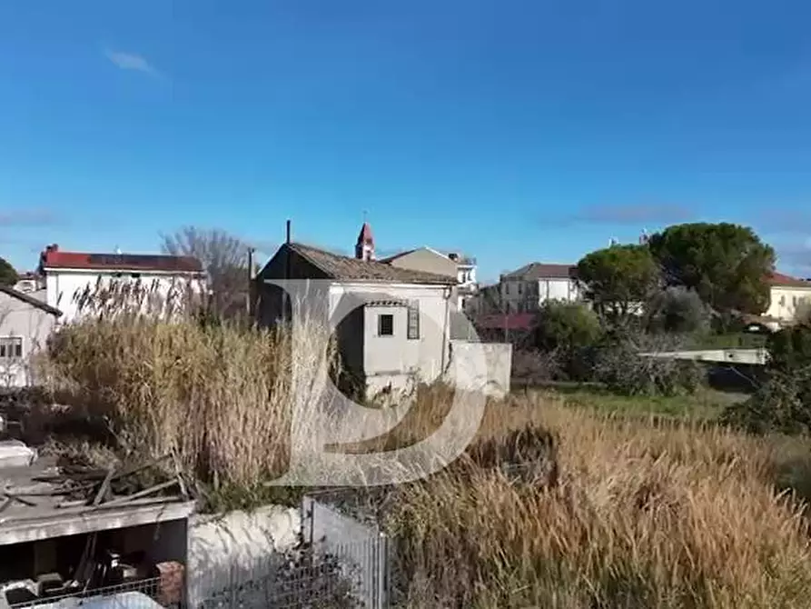 Immagine 6 di Rustico / casale in vendita  in Via Stradonetto a Pescara