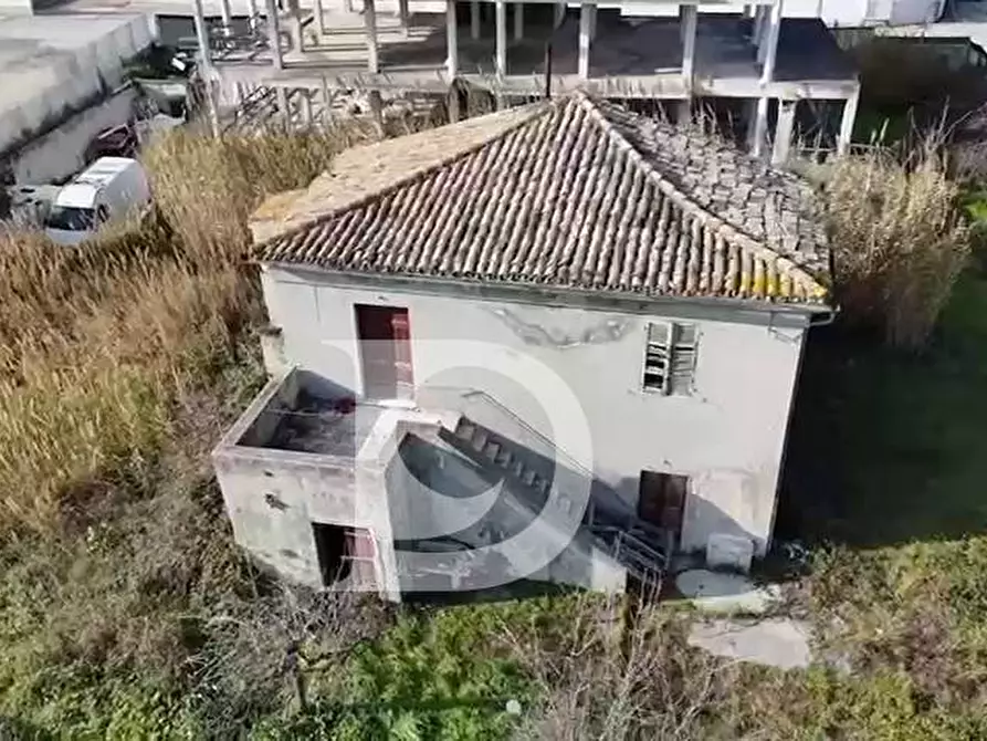 Immagine 11 di Rustico / casale in vendita  in Via Stradonetto a Pescara