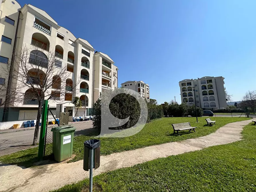 Immagine 8 di Appartamento in vendita  in Via G. Spadolini a Pescara