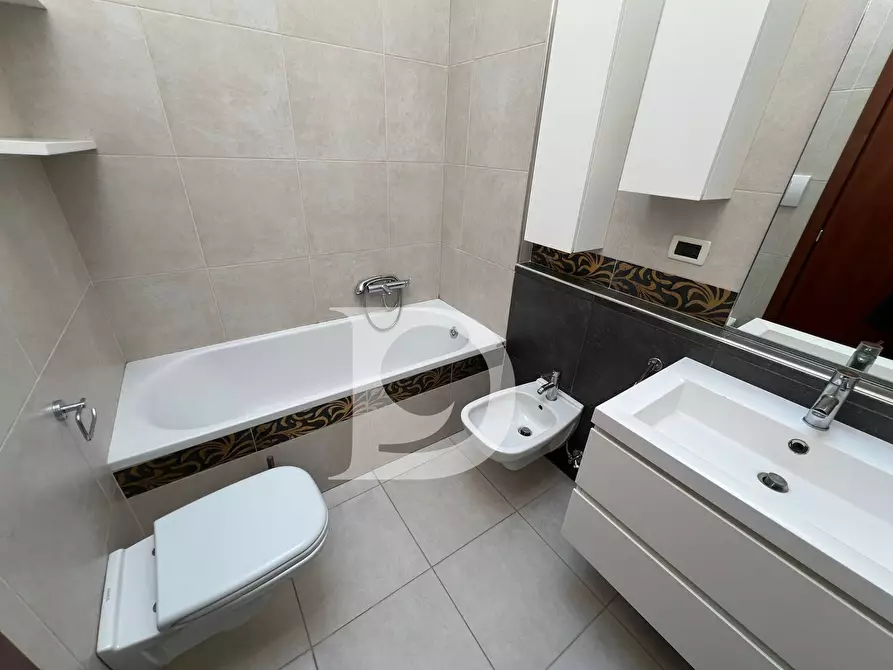 Immagine 40 di Appartamento in vendita  in Via G. Spadolini a Pescara