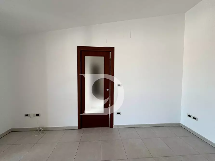Immagine 45 di Appartamento in vendita  in Via G. Spadolini a Pescara