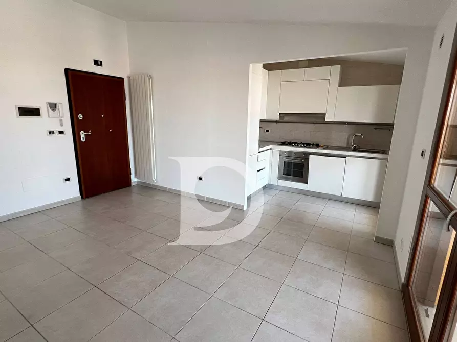 Immagine 2 di Appartamento in vendita  in Via G. Spadolini a Pescara