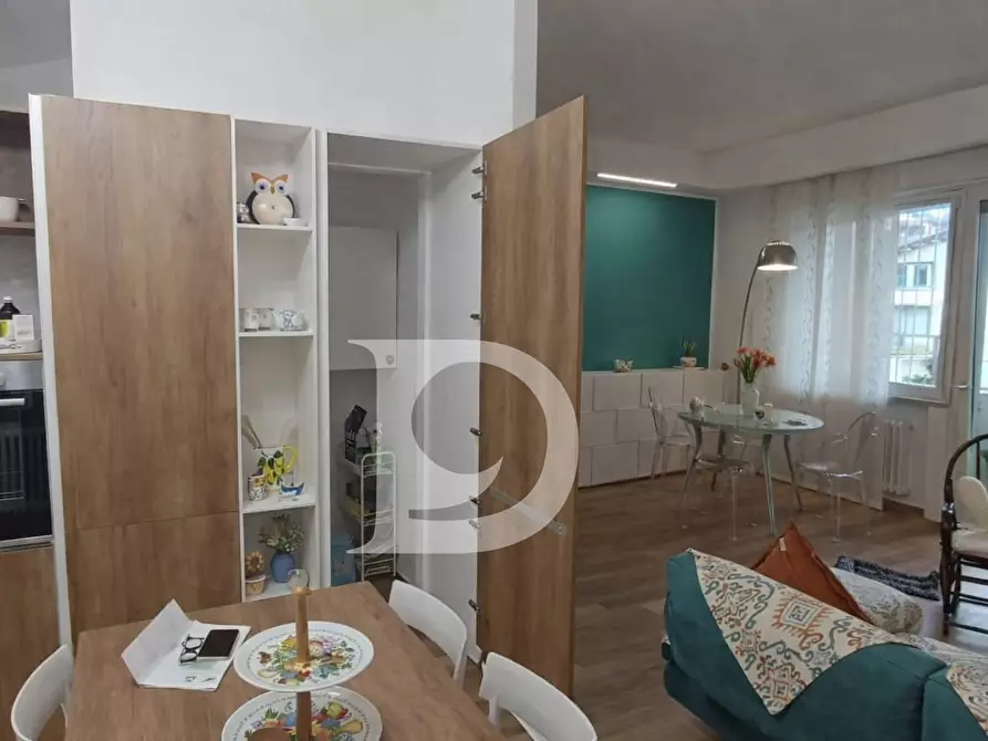 Immagine 5 di Appartamento in vendita  in Via Gioberti a Pescara