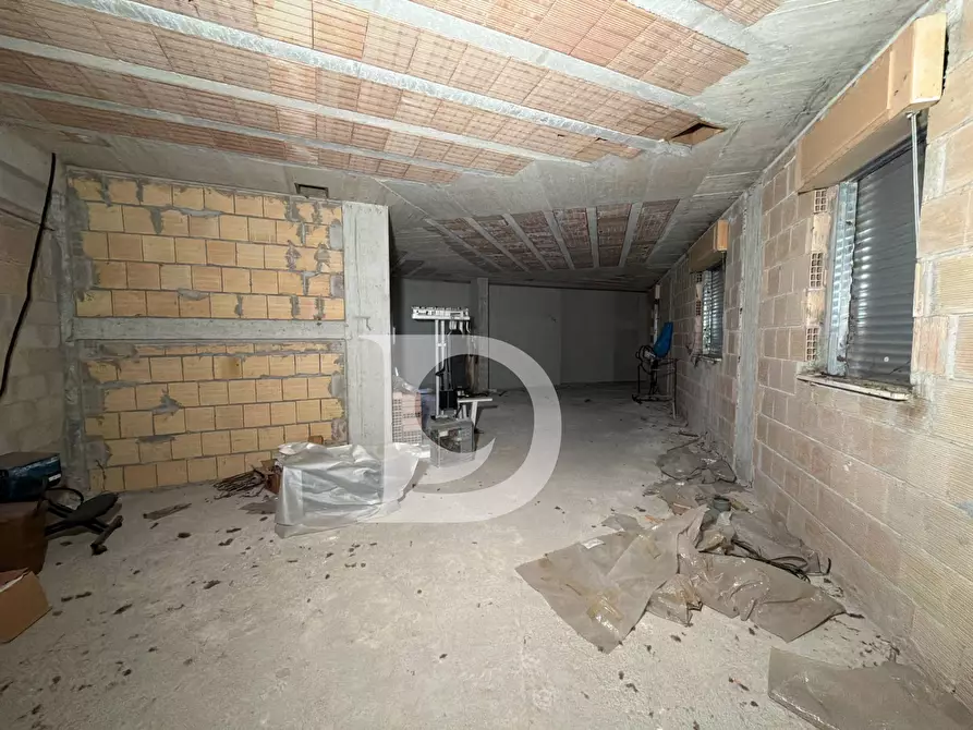 Immagine 25 di Capannone industriale in vendita  in Via Aterno a Paglieta