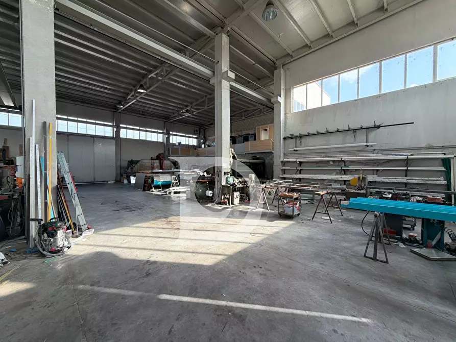 Immagine 22 di Capannone industriale in vendita  in Via Aterno a Paglieta