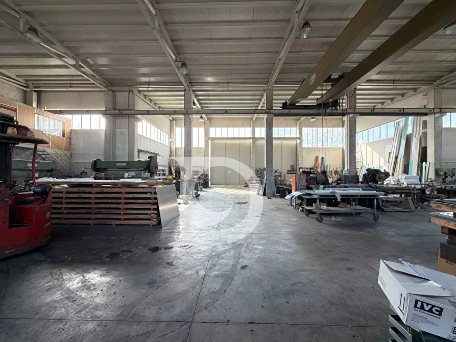 Immagine 4 di Capannone industriale in vendita  in Via Aterno a Paglieta