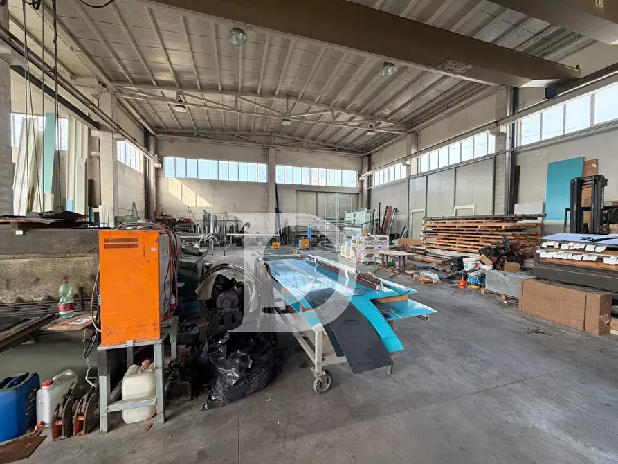 Immagine 19 di Capannone industriale in vendita  in Via Aterno a Paglieta