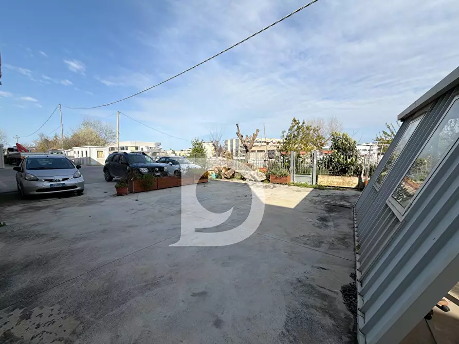 Immagine 30 di Capannone industriale in vendita  in Via Aterno a Paglieta