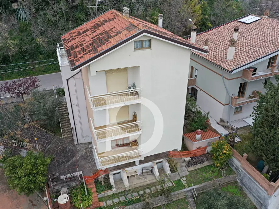 Immagine 10 di Casa indipendente in vendita  in Via dei Cappuccini a Penne