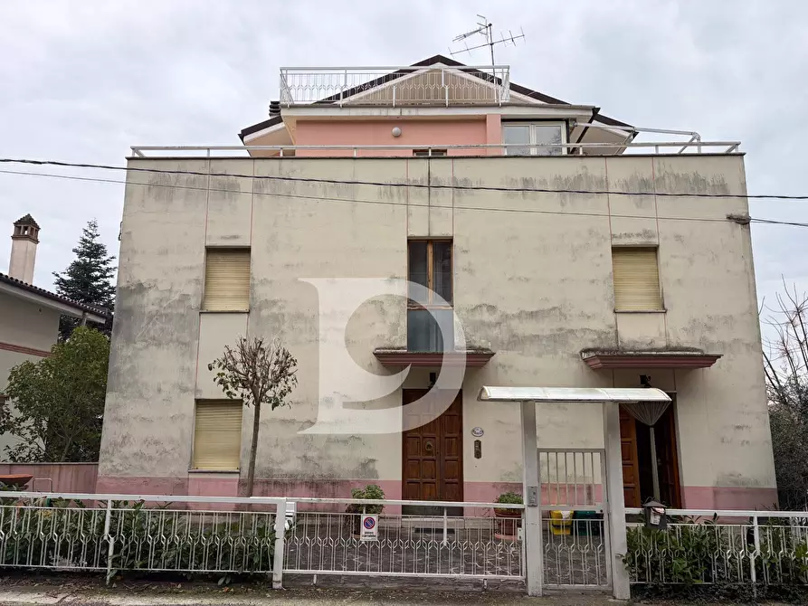 Immagine 9 di Casa indipendente in vendita  in Via dei Cappuccini a Penne