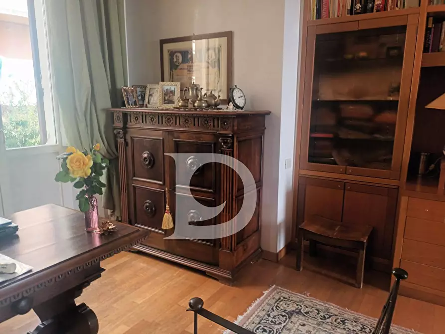 Immagine 37 di Casa semindipendente in affitto  in Viale Riviera a Pescara