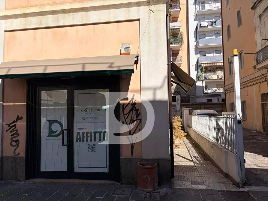 Immagine 8 di Locale commerciale in affitto  in Via Trento a Pescara