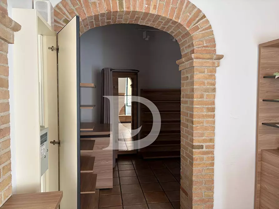 Immagine 13 di Locale commerciale in affitto  in Via Trento a Pescara