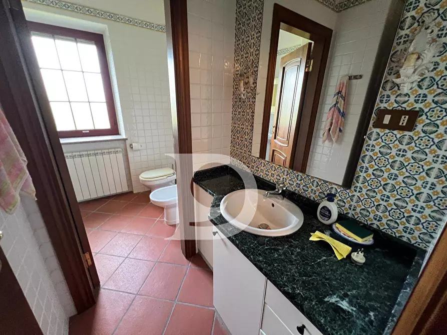 Immagine 19 di Casa semindipendente in vendita  in Contrada Remartello a Loreto Aprutino
