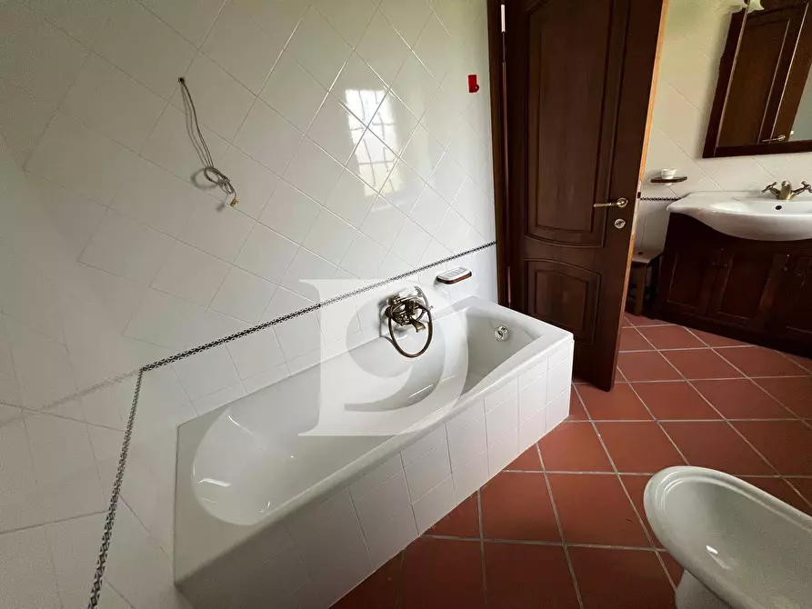 Immagine 21 di Casa semindipendente in vendita  in Contrada Remartello a Loreto Aprutino