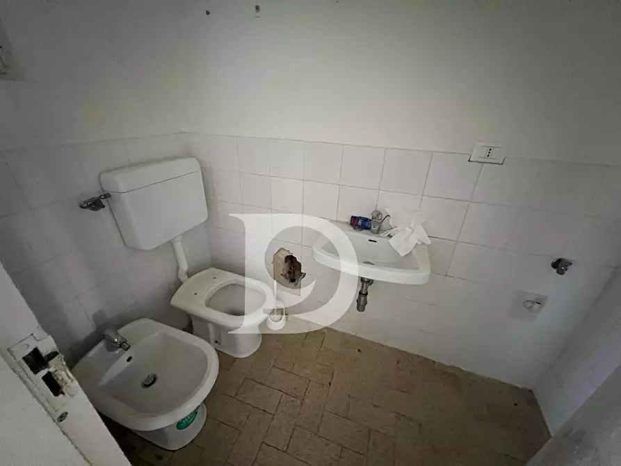Immagine 37 di Casa semindipendente in vendita  in Contrada Remartello a Loreto Aprutino