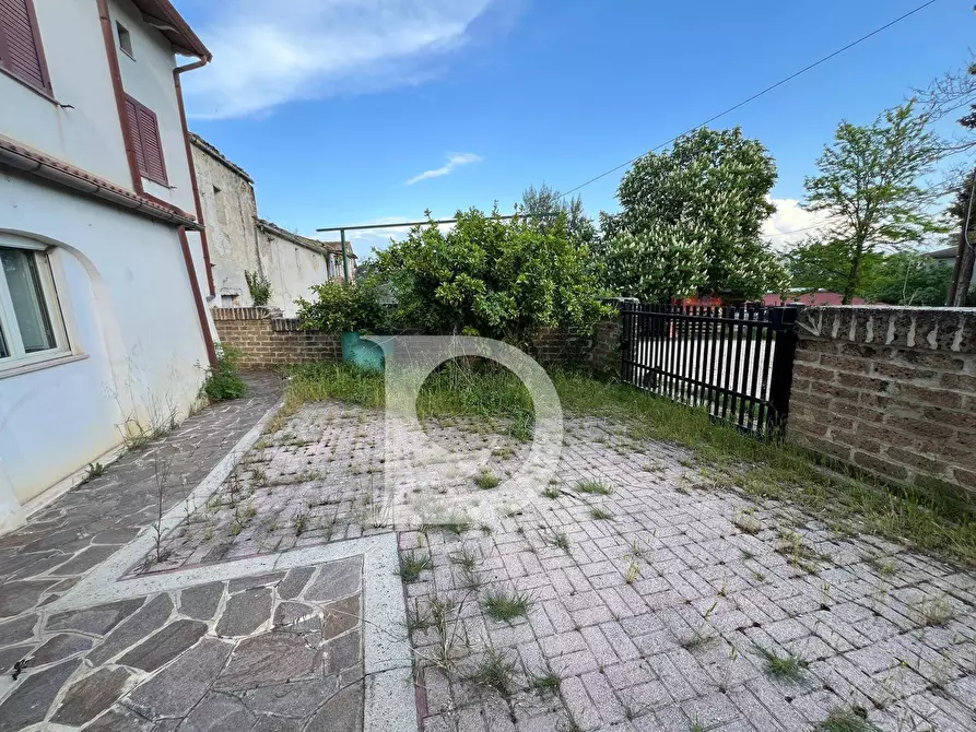Immagine 29 di Casa semindipendente in vendita  in Contrada Remartello a Loreto Aprutino
