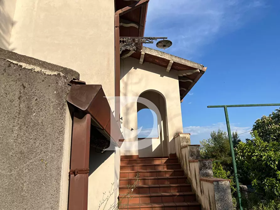 Immagine 3 di Casa semindipendente in vendita  in Contrada Remartello a Loreto Aprutino