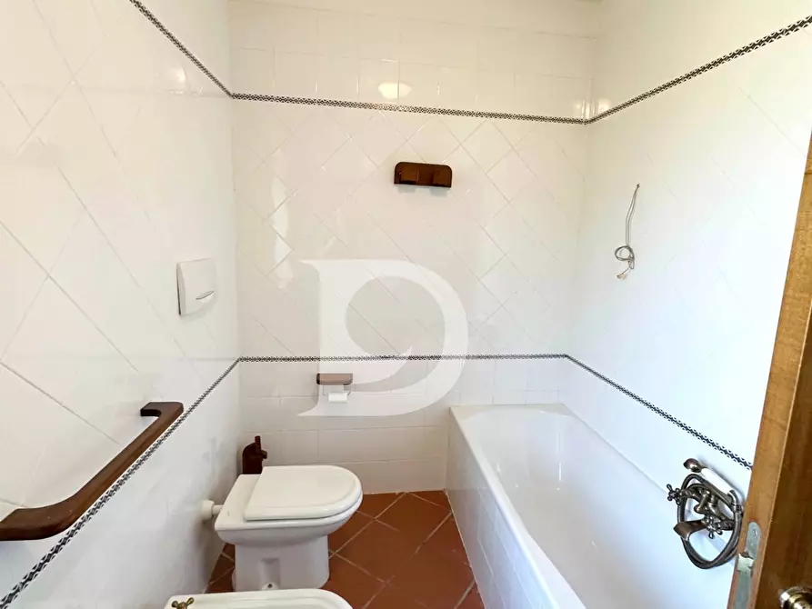 Immagine 22 di Casa semindipendente in vendita  in Contrada Remartello a Loreto Aprutino