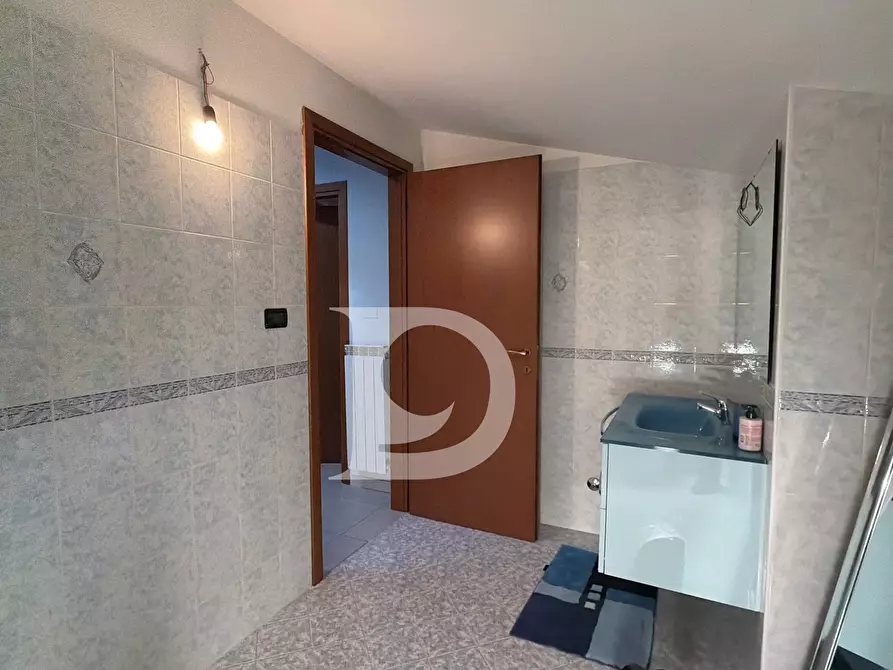 Immagine 16 di Casa semindipendente in vendita  in Via Italo Giovannucci a Pescara