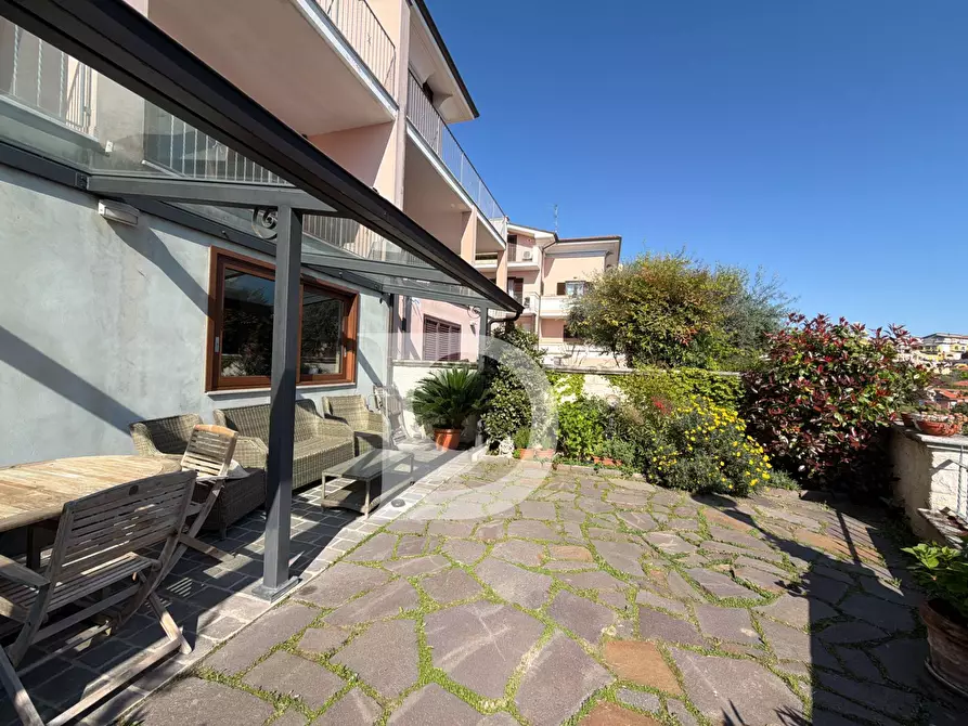 Immagine 18 di Casa semindipendente in vendita  in Via Italo Giovannucci a Pescara