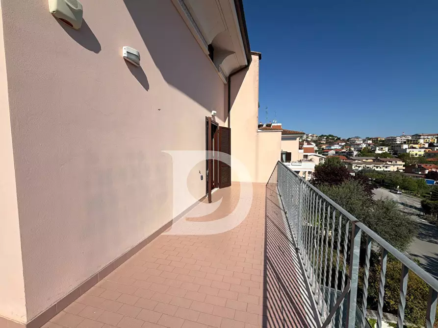 Immagine 28 di Casa semindipendente in vendita  in Via Italo Giovannucci a Pescara