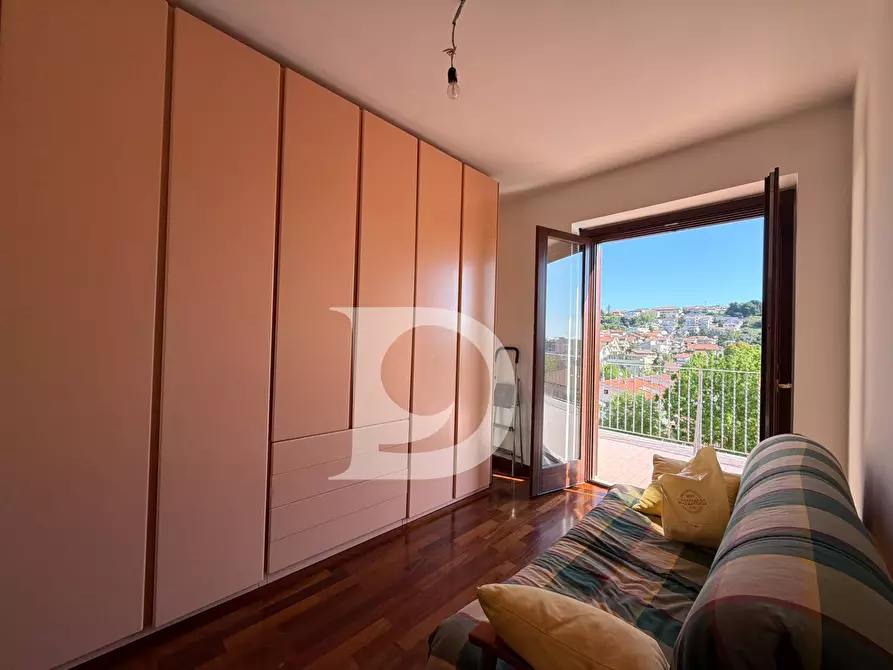 Immagine 37 di Casa semindipendente in vendita  in Via Italo Giovannucci a Pescara