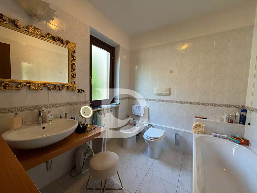 Immagine 46 di Casa semindipendente in vendita  in Via Italo Giovannucci a Pescara
