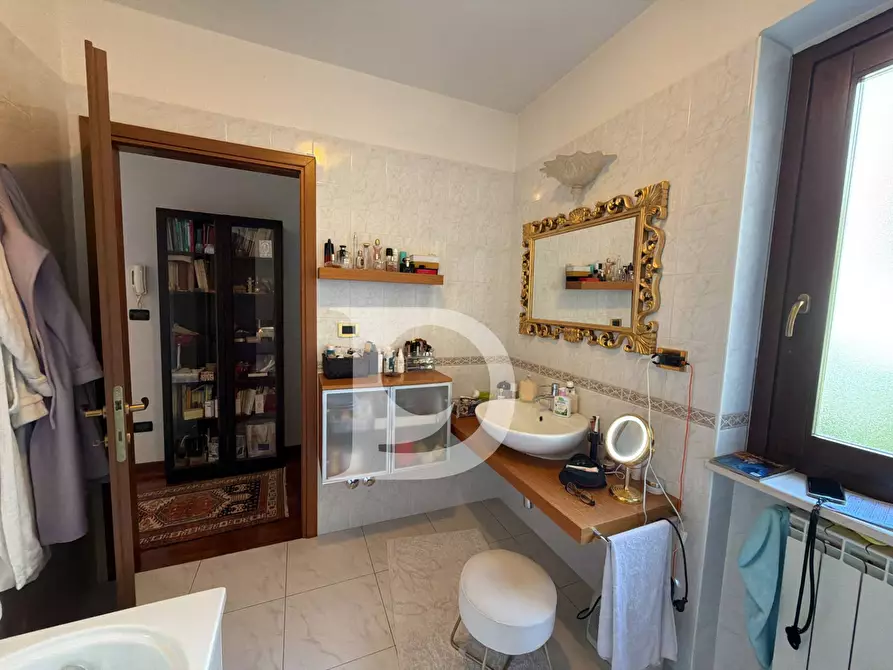 Immagine 45 di Casa semindipendente in vendita  in Via Italo Giovannucci a Pescara