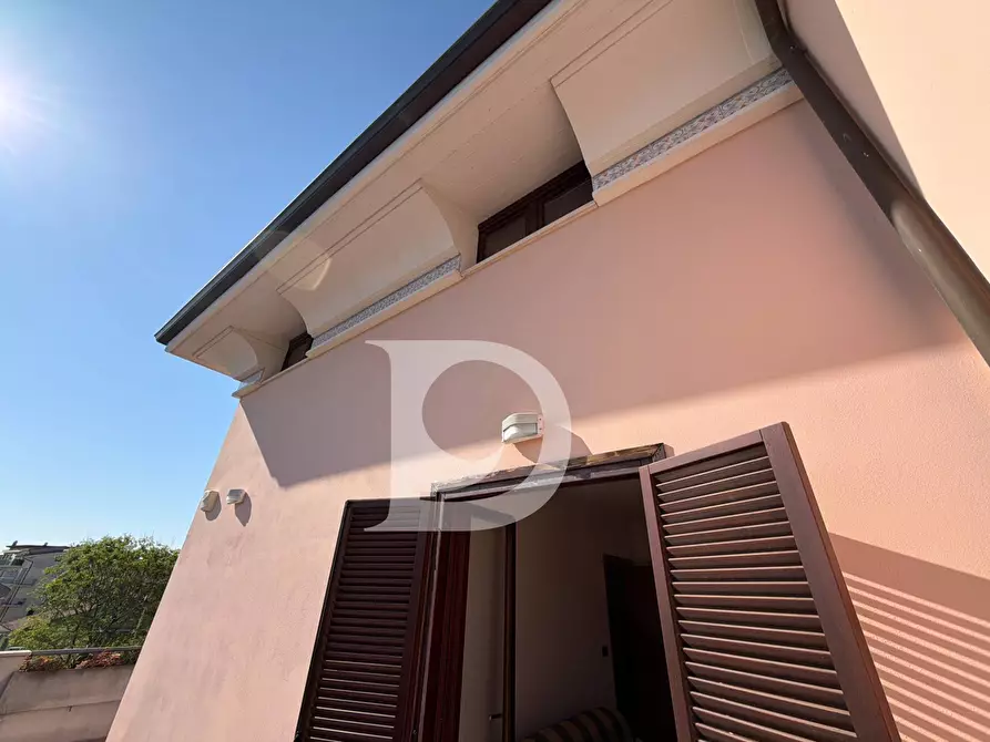 Immagine 68 di Casa semindipendente in vendita  in Via Italo Giovannucci a Pescara