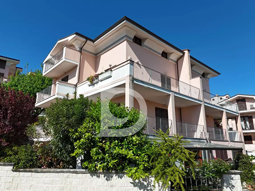 Immagine 69 di Casa semindipendente in vendita  in Via Italo Giovannucci a Pescara
