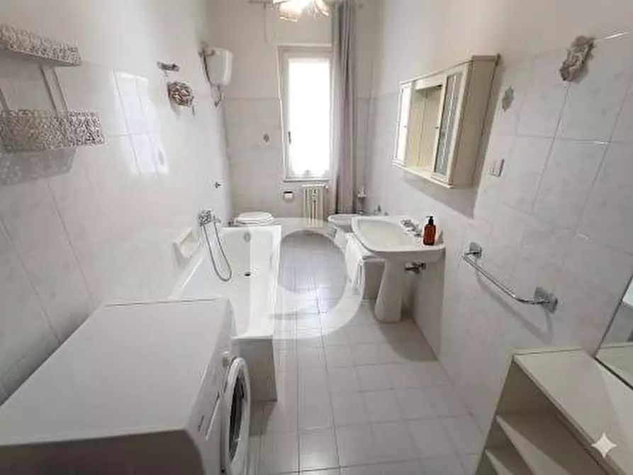 Immagine 25 di Appartamento in vendita  in CORSO UMBERTO a Montesilvano