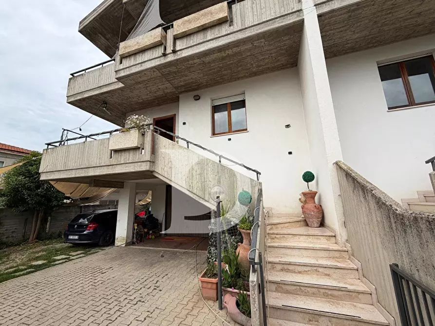 Immagine 8 di Casa semindipendente in vendita  in Via Piceni a Montesilvano