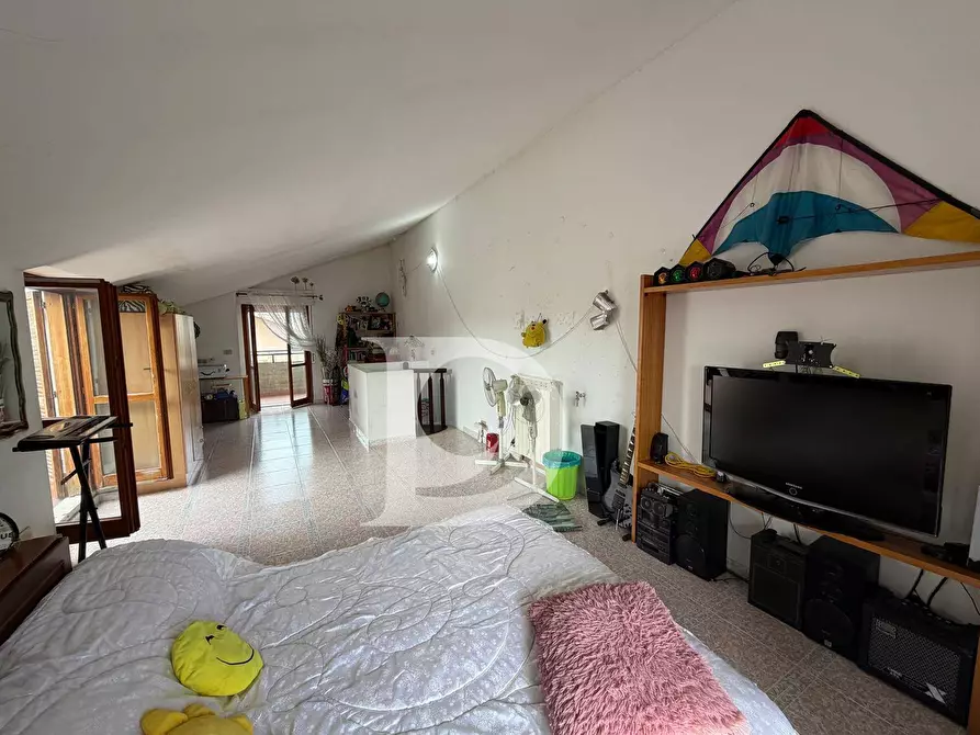 Immagine 39 di Casa semindipendente in vendita  in Via Piceni a Montesilvano